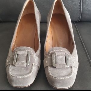 Salvatore Ferragamo Suede Pumps Sz 6.5